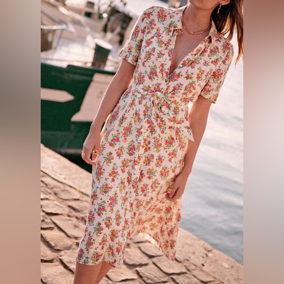 Sezane Dresses & Skirts - Sezane Adele dress in jardin secret